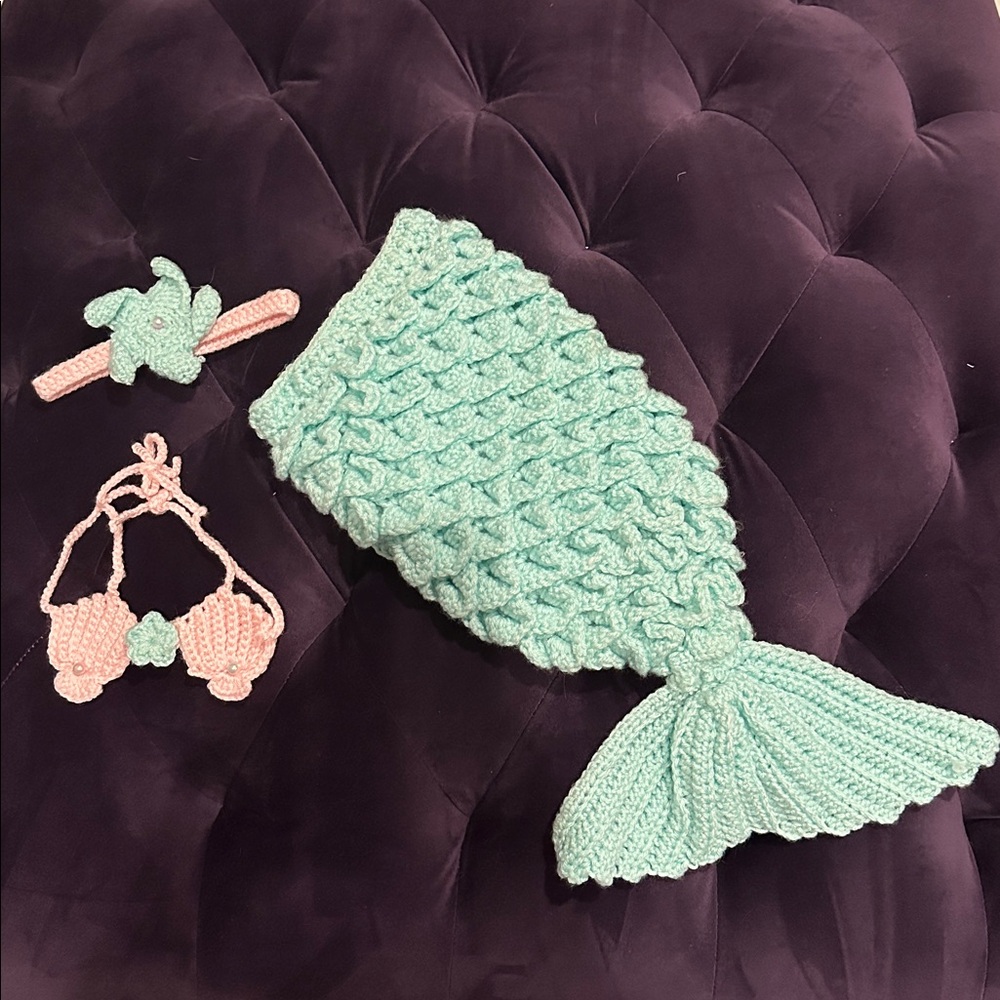 Crochet Mermaid Tail Set in Mint and Pink